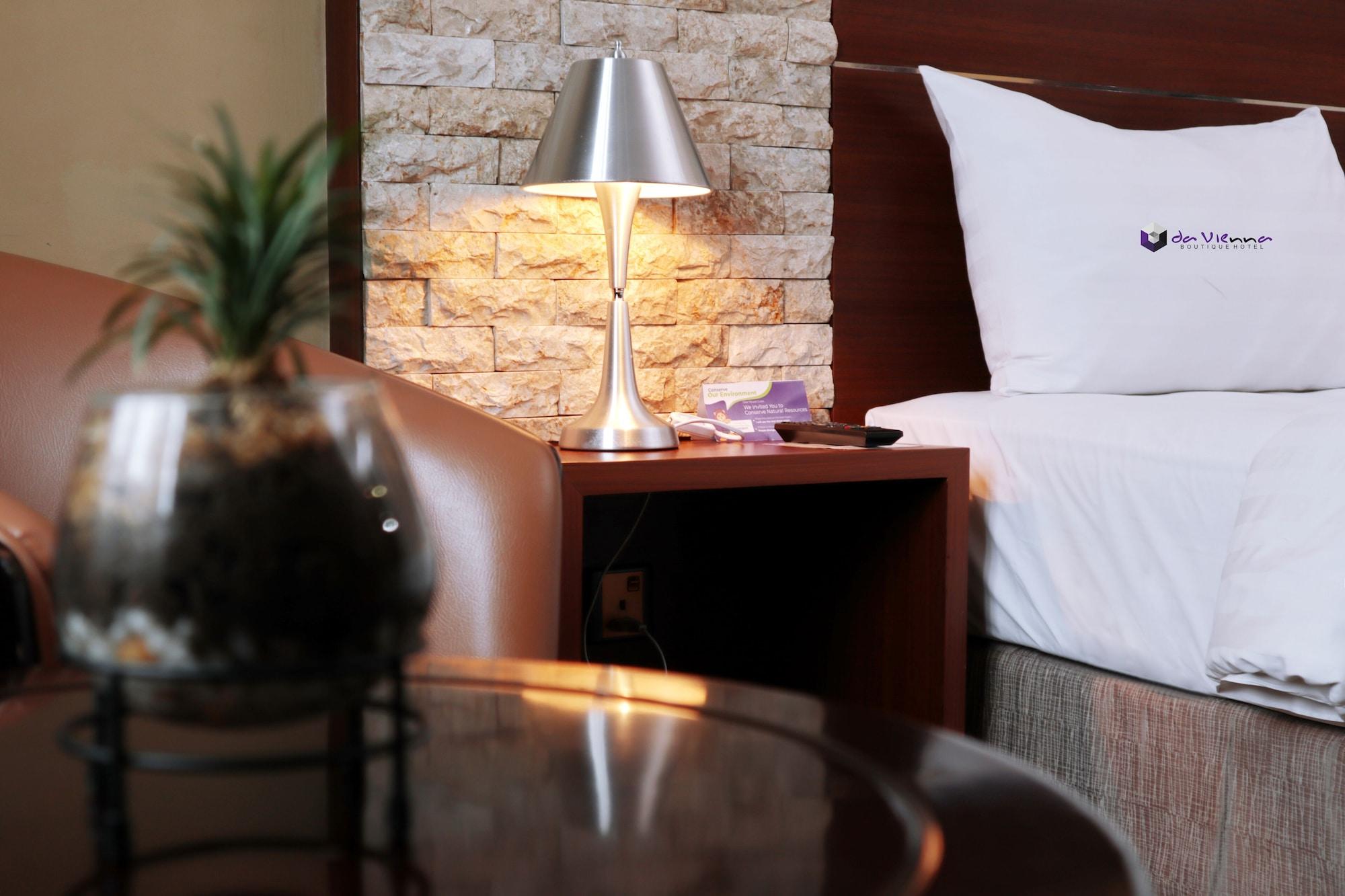 Da Vienna Boutique Hotel Batam Ngoại thất bức ảnh